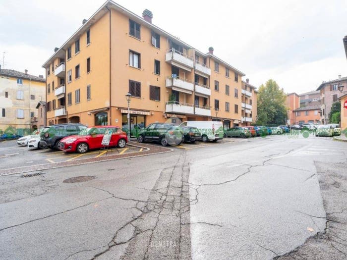 Appartamento trilocale in vendita in Via Zanasi, Bazzano, Valsamoggia