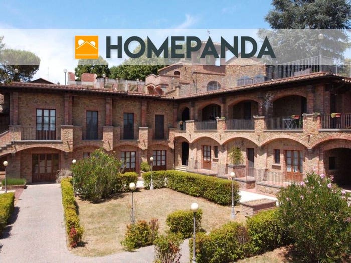 Casa con 6 locali in vendita in Lucignano