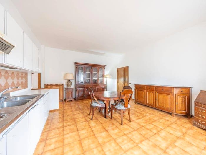 Appartamento bilocale in vendita in Piazza Palmiro Togliatti, Santa Maria delle Mole, Marino