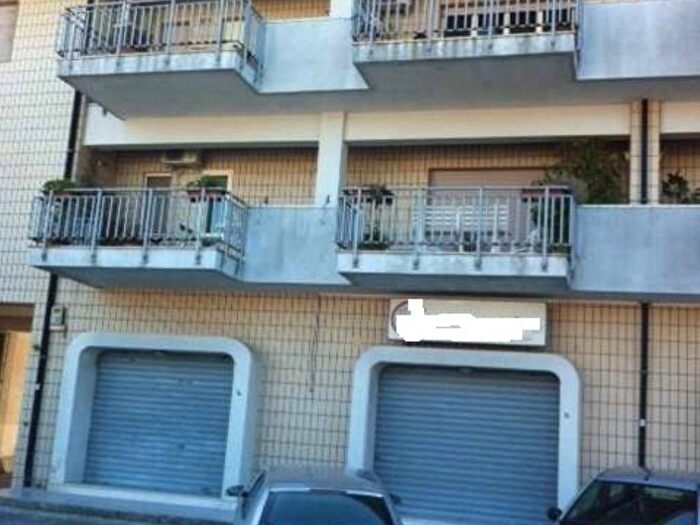 Appartamento con 6 locali in vendita in Via Cupa, Novoli