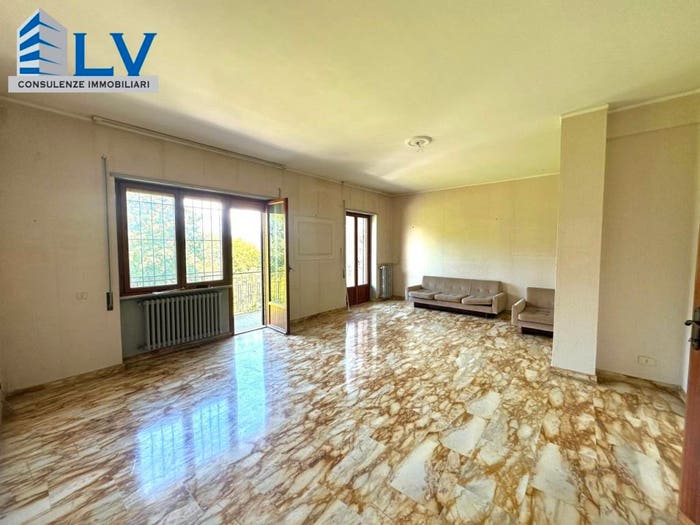 Appartamento con 6 locali in vendita in Via del Poggio, America Latina, Frosinone