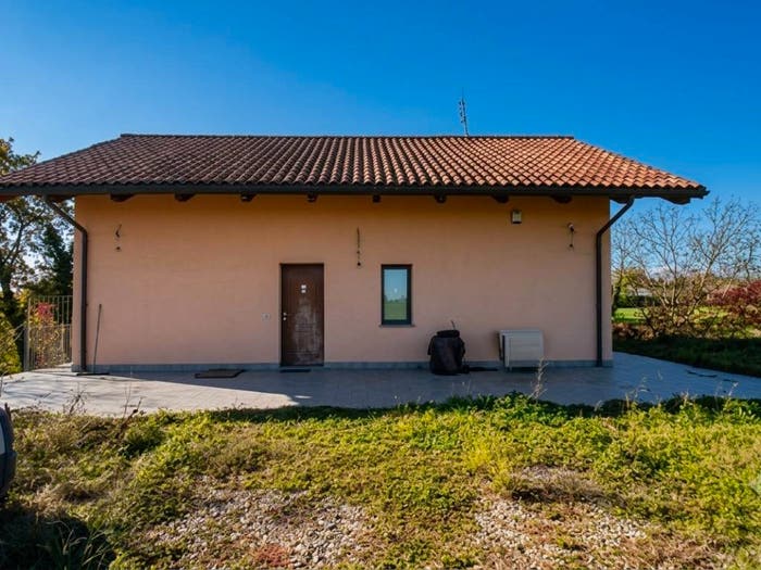 Casa quadrilocale in vendita in Via Presenda, Cascinotta, Leinì