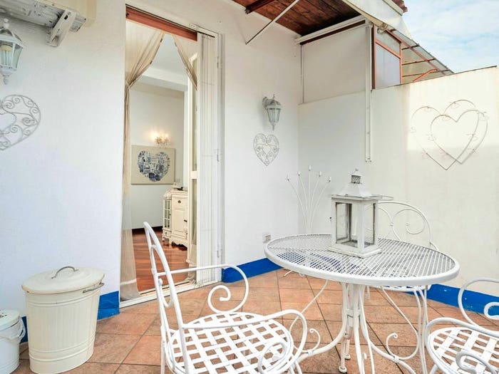 Casa bilocale in vendita in Via Azzo Carbonera, Porta Vittoria, Milano