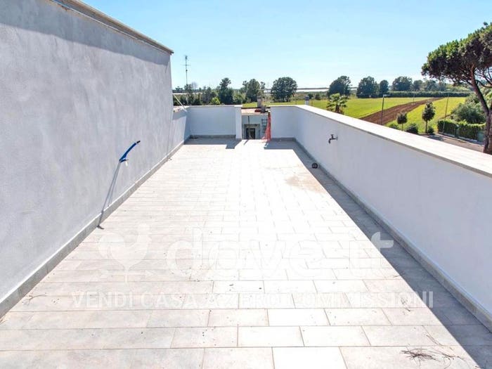 Appartamento trilocale in vendita in Via Golfo Degli Aranci, Borgo Grappa, Latina