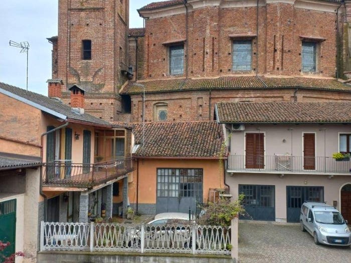Appartamento trilocale in vendita in Via Dottor Giuseppe Mogna, Centro, Moretta