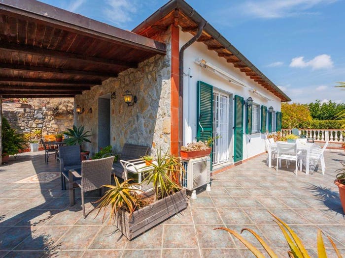 Casa con 6 locali in vendita in via armanna superiore, Porto Maurizio, Imperia