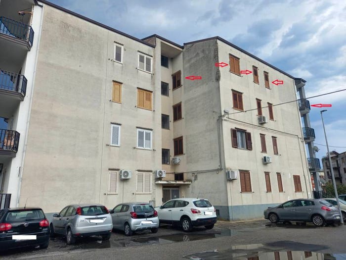 Appartamento quadrilocale in vendita in Viale Aldo Moro, Badolato Marina, Badolato