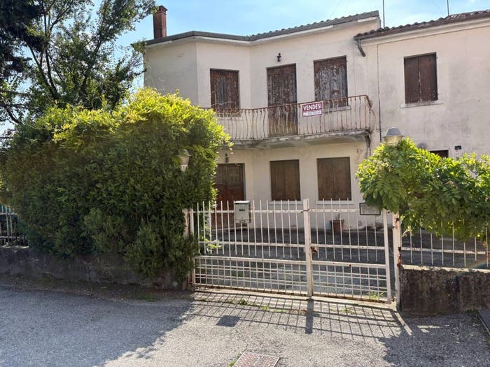 Casa con 6 locali in vendita in via vallegia, Galzignano, Galzignano Terme