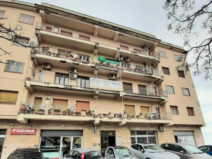 Appartamento quadrilocale in vendita in Viale Vincenzo De Filippis, Sant'Antonio De Filippis, Catanzaro
