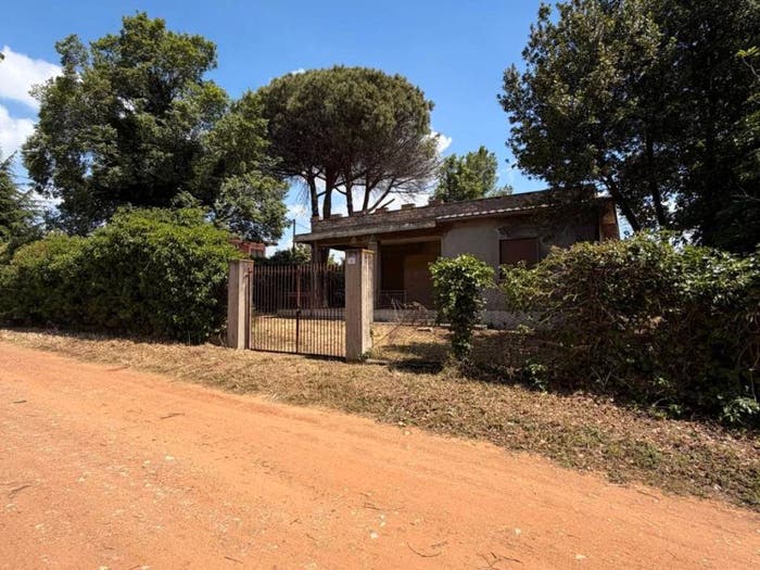 Casa trilocale in vendita in Via Corchiano, Loricina Seccia Tre Cancelli, Nettuno