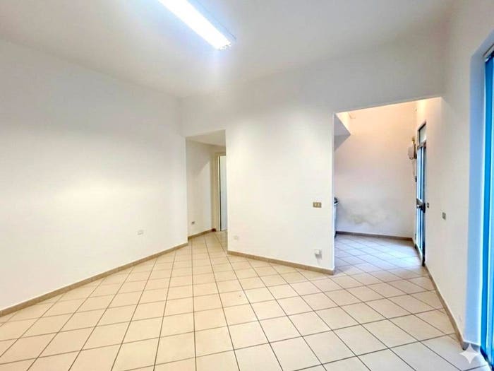 Appartamento trilocale in vendita in Via Arcangelo Ciampoli, Centro, Ortona