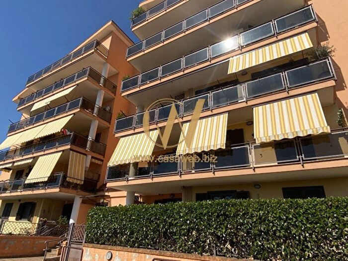 Casa trilocale in vendita in VIA PATTURELLI, San Nicola la Strada
