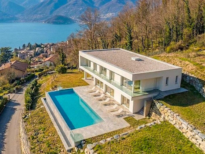 Casa con 5 locali in vendita in Via galeazzi, Dagnente, Arona