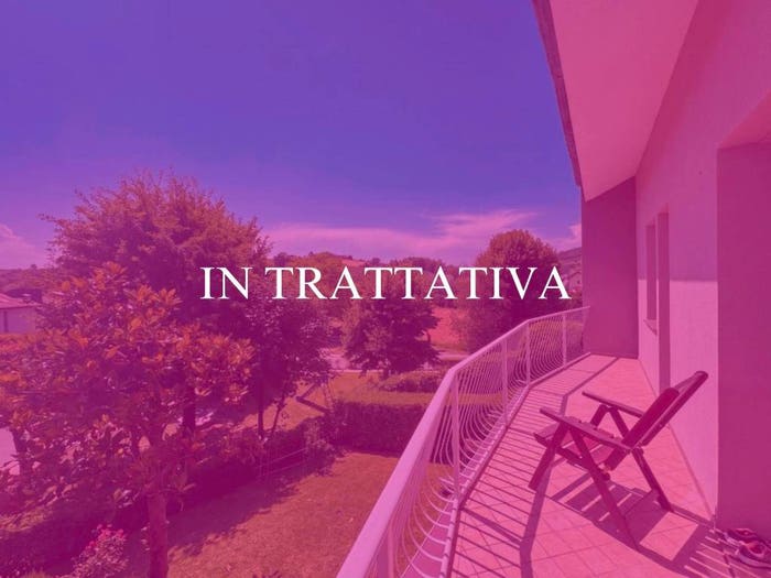 Casa con 5 locali in vendita in Via Boella, Guarene