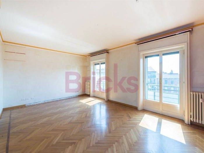 Appartamento con 5 locali in vendita in Viale Andrea Doria, Centrale, Milano