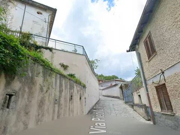 Appartamento trilocale in vendita in Terra No Number, Micigliano