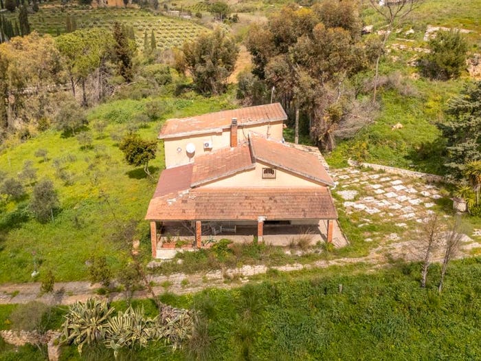 Casa con 6 locali in vendita in Via Giacheria, Santa Margherita di Belice