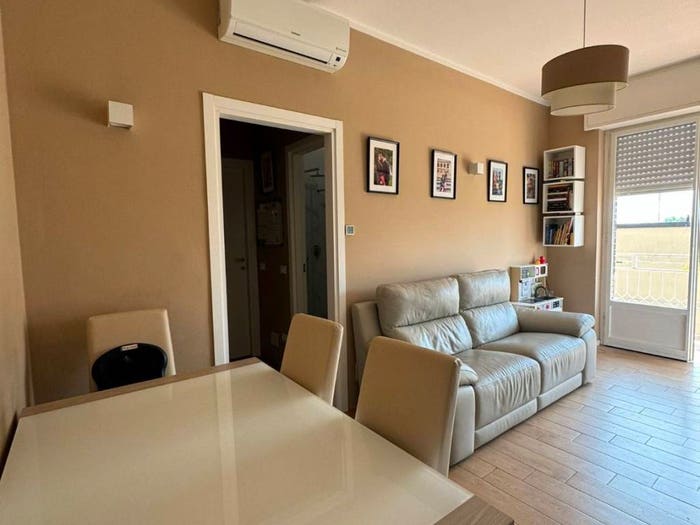 Appartamento bilocale in vendita in Via Giovan Battista Pergolesi, Centro, Garbagnate Milanese