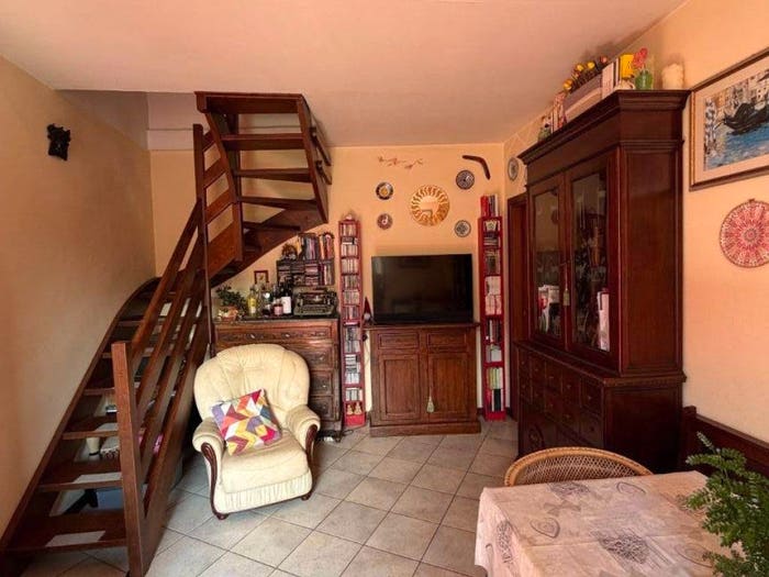 Appartamento con 6 locali in vendita in Centro, Poggibonsi