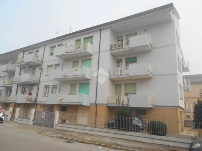 Appartamento con 5 locali in vendita in Via Nino Bixio, Porto Garibaldi, Comacchio