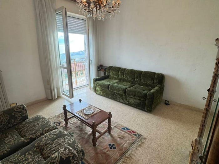 Appartamento con 5 locali in vendita in Via Dante Zeppilli, Centro, Fermo