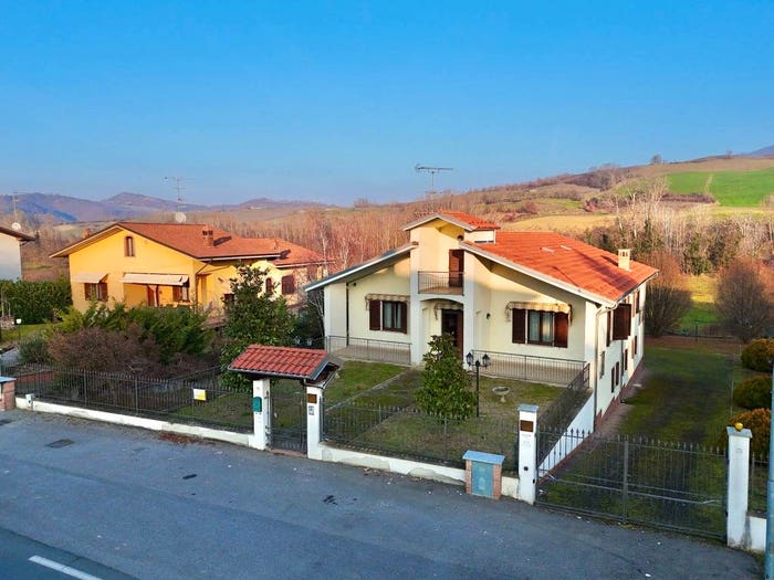 Casa trilocale in vendita in Via Roma, Brignano, BrignanoFrascata