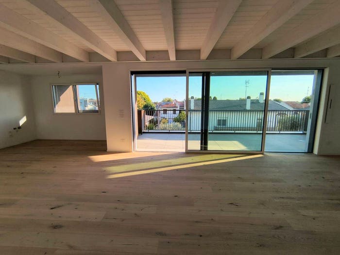Casa con 6 locali in vendita in Via Cima da Conegliano, Dosson, Casier