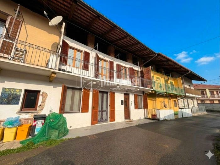 Casa con 5 locali in vendita in Via delle Vigne, Vauda Canavese Inferiore, Vauda Canavese