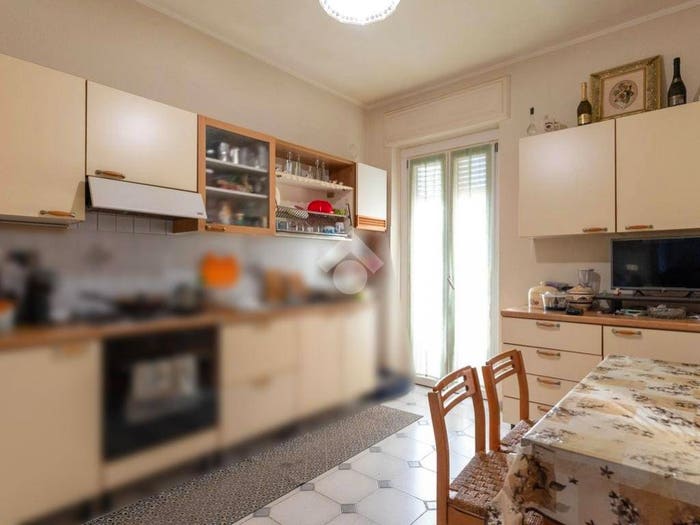 Appartamento trilocale in vendita in Via Roma, Airali, Luserna San Giovanni