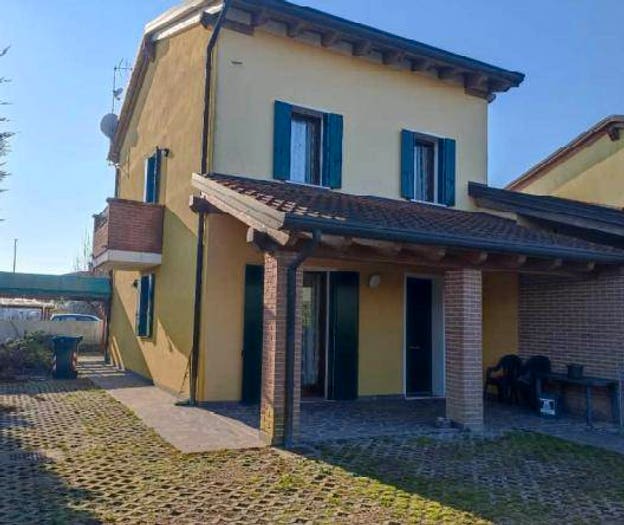 Casa trilocale in vendita in Via Milano, Cantarana, Cona