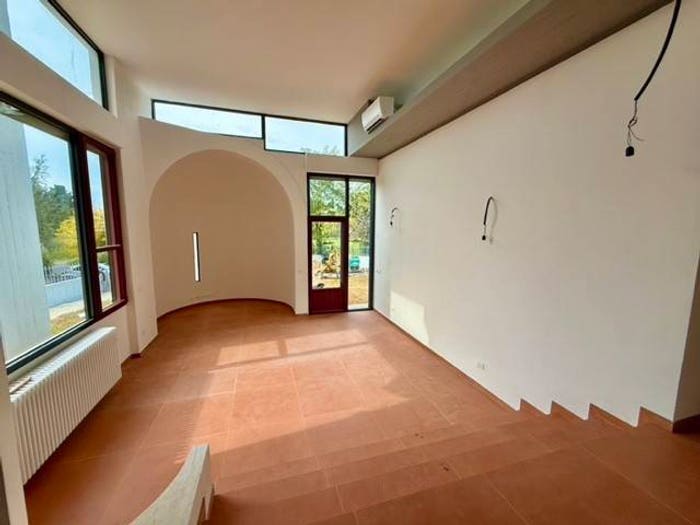Appartamento con 6 locali in affitto in Due Strade San Gaggio, Firenze