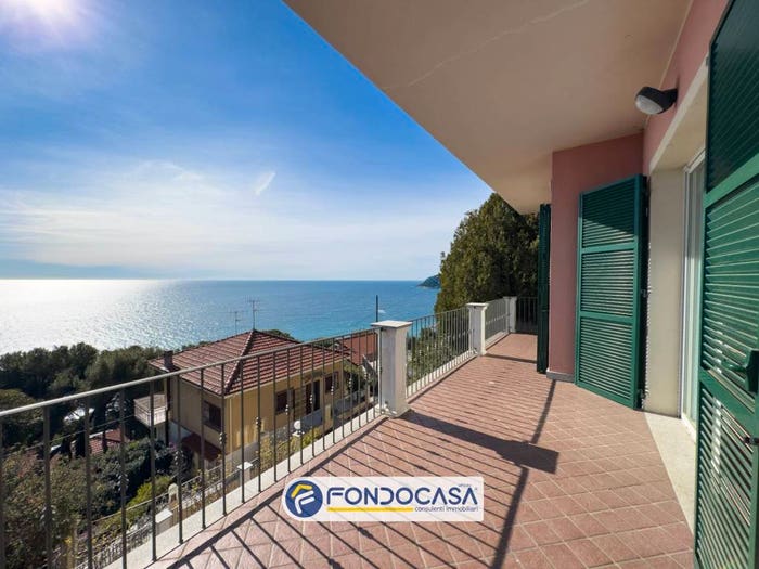 Casa con 5 locali in vendita in Via Orizzonte, Marina Di Andora, Andora