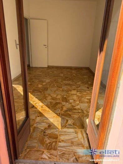Appartamento quadrilocale in vendita in Centro, Massa