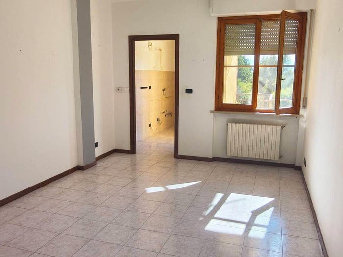 Appartamento con 5 locali in vendita in Strada Bicocca, San Giovanni, Carrù