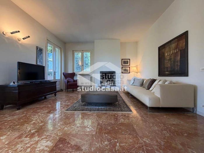 Casa con 5 locali in vendita in Ticengo