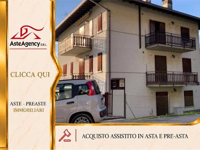 Appartamento bilocale in vendita in Via Don Locatelli, Costa Serina