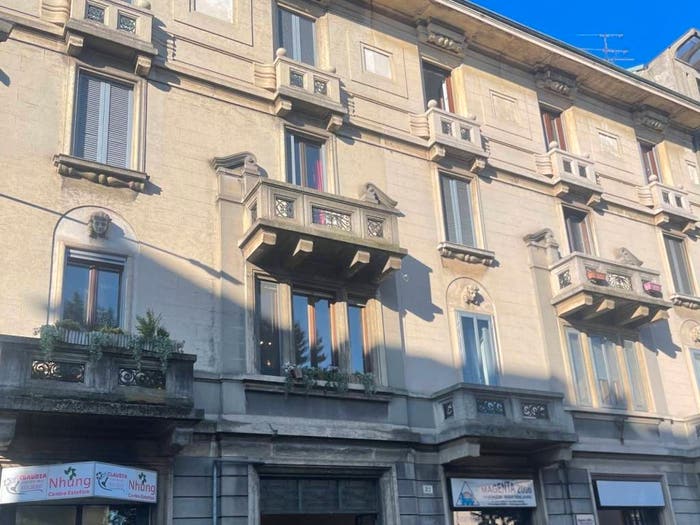 Appartamento con 6 locali in vendita in Via Magenta, Bosto, Varese
