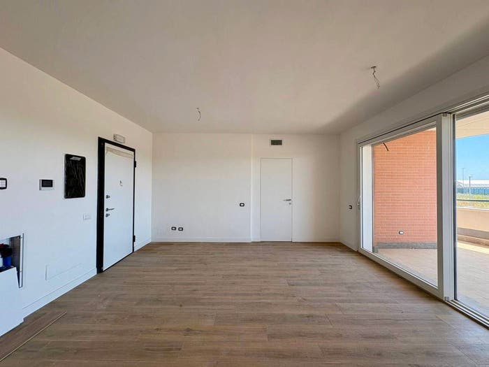 Appartamento trilocale in vendita in Via Lina Bo Bardi, Pisana Bravetta, Roma