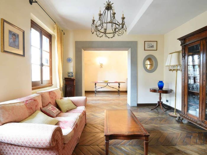 Casa con 6 locali in vendita in Via della Querciola, Castello, Firenze