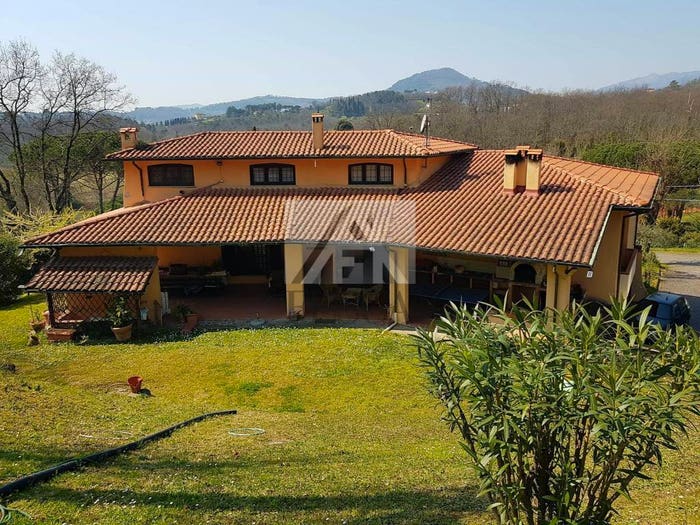 Casa con 6 locali in vendita in Via montebonelli, La Maulina Morianese, Lucca