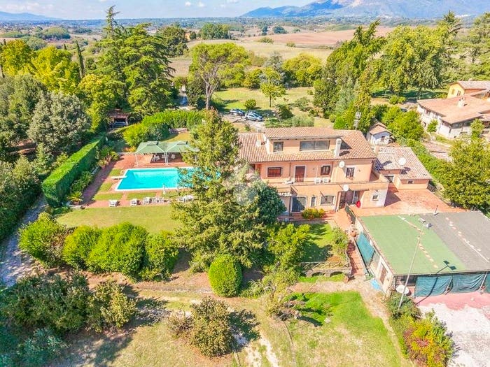 Casa con 6 locali in vendita in Contrada Colle Rampo, Paliano