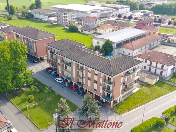 Appartamento quadrilocale in vendita in Via Alcide De Gasperi, Genola