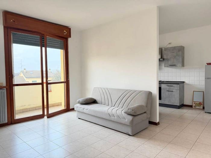 Appartamento quadrilocale in vendita in Piazza Torelli, Brugneto, Reggiolo