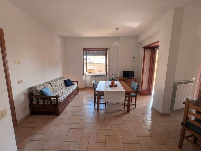 Appartamento quadrilocale in vendita in Via Enrico Giansanti, Lungomare Circe Via Badino, Terracina