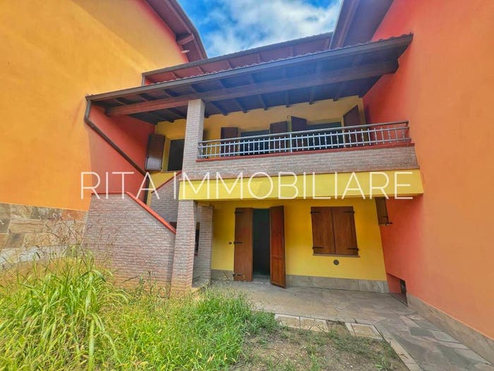 Casa con 6 locali in vendita in Via Terrerosse, Rocca Malatina, Guiglia