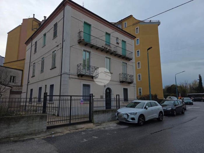 Appartamento bilocale in vendita in Piazza Venezia, Semicentro, Campobasso