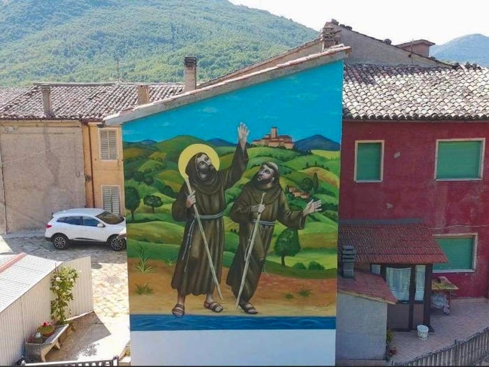 Casa con 6 locali in vendita in FRAZIONE CACCIANO, Fabriano