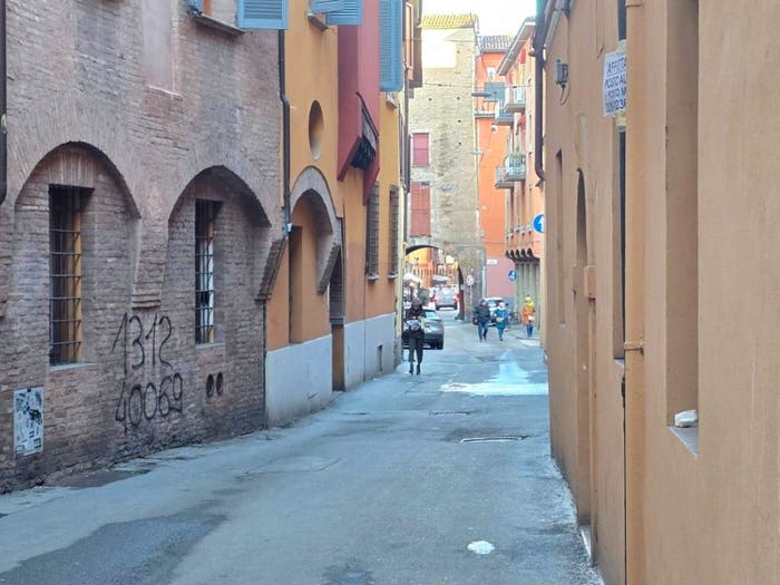 Appartamento bilocale in vendita in Via Piella, Centro Storico, Bologna