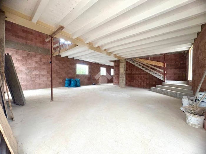 Casa quadrilocale in vendita in Via Crescente, Guizza, Padova