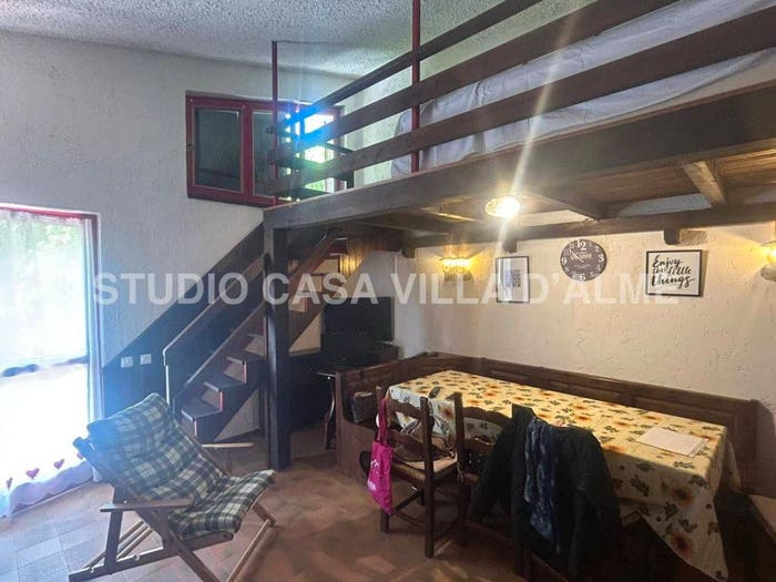 Casa trilocale in vendita in Via Vanini, Centro, Oltre il Colle